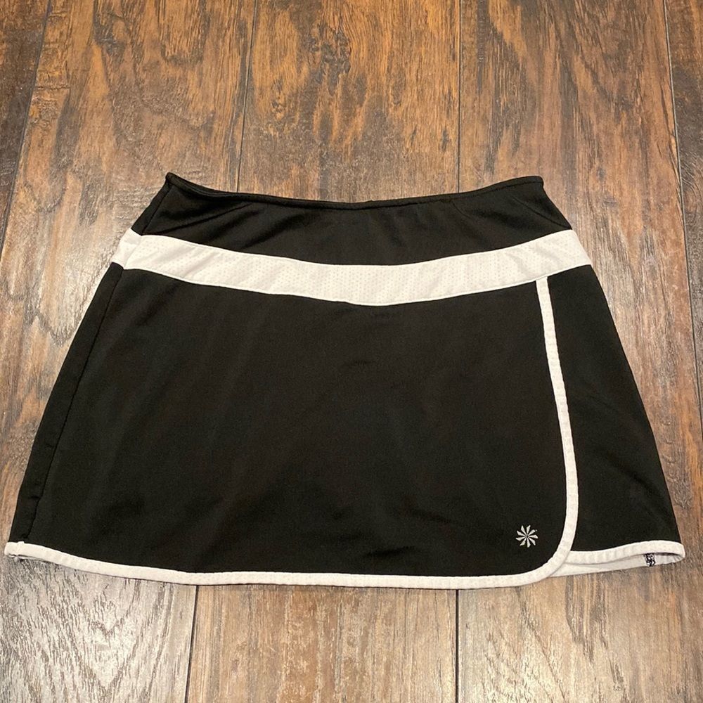 athleta black skort with white trim size XS in GUC athletic running training